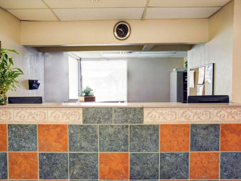 photo 1 of University Inn