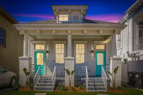 photo 1 of Upscale 2BR in Uptown by Hosteeva