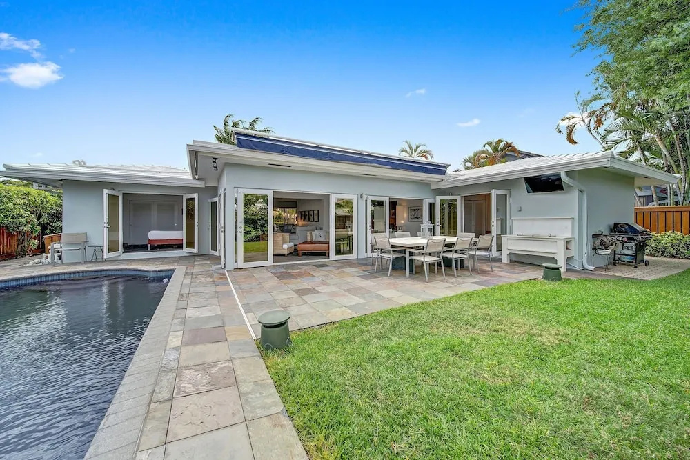 photo 1 of Upscale Modern Beach W/ Saltwater Pool 3 Bedroom Home
