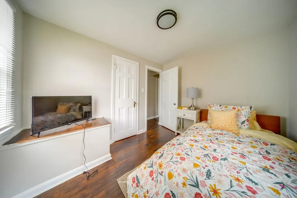 photo 1 of Vacation Rental Near Cleveland, Ohio: 6 Mi Away!