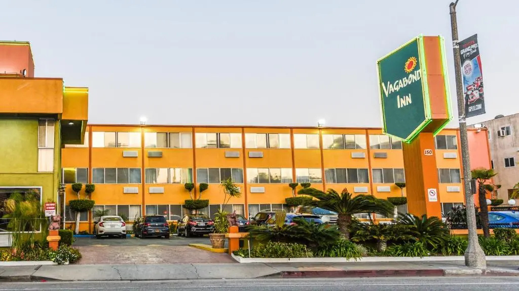 photo 1 of Vagabond Inn Long Beach