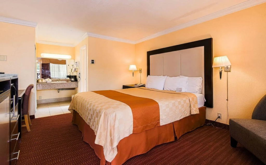 photo 1 of SureStay Hotel by Best Western San Jose Airport