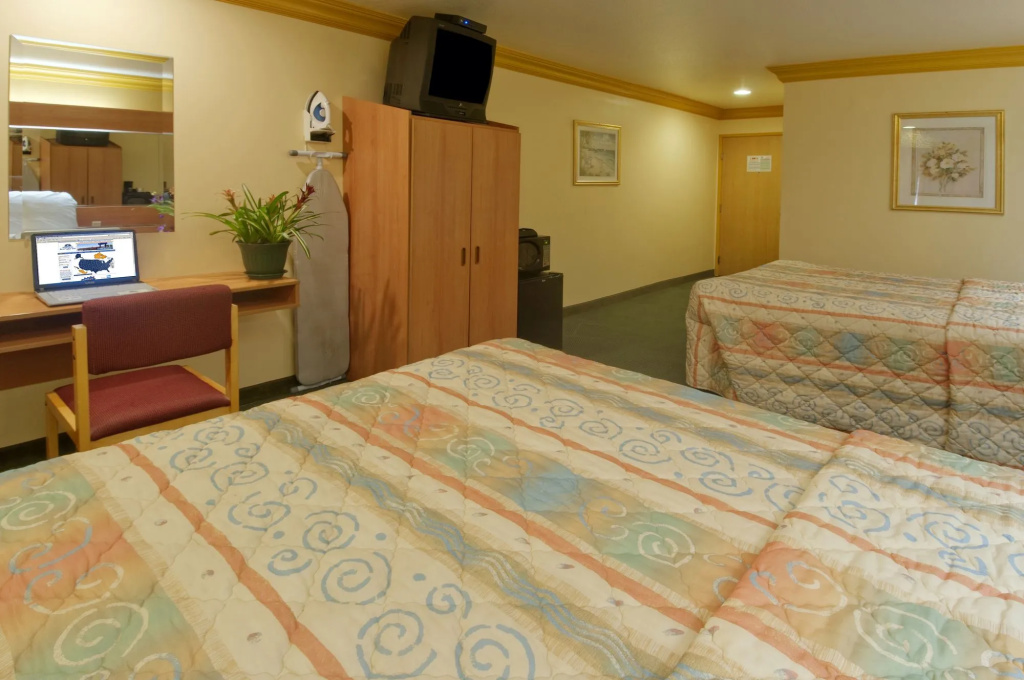 photo 1 of H3 Inn & Suites LAX Airport