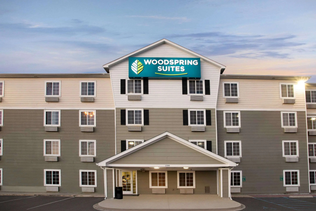 photo 1 of WoodSpring Suites Baton Rouge East I-12