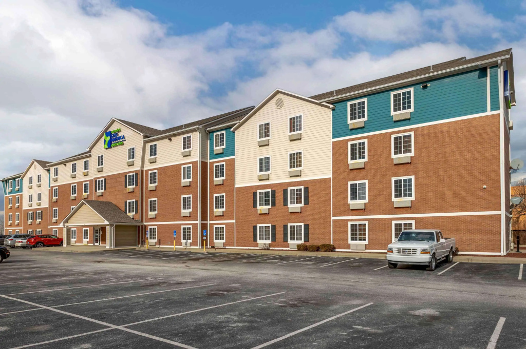 photo 1 of Extended Stay America Select Suites - Cincinnati - Florence - Airport