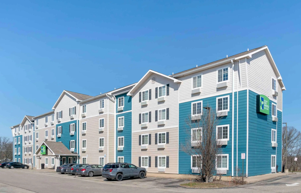 photo 1 of Extended Stay America Select Suites - Kalamazoo - West