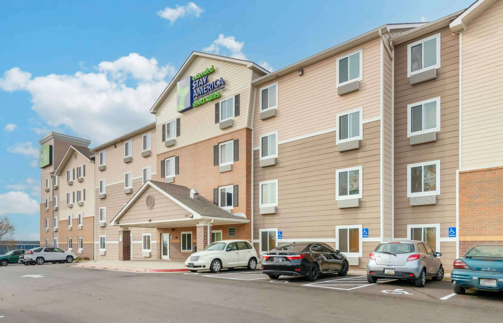 photo 1 of Extended Stay America Select Suites - Kansas City - Stadium