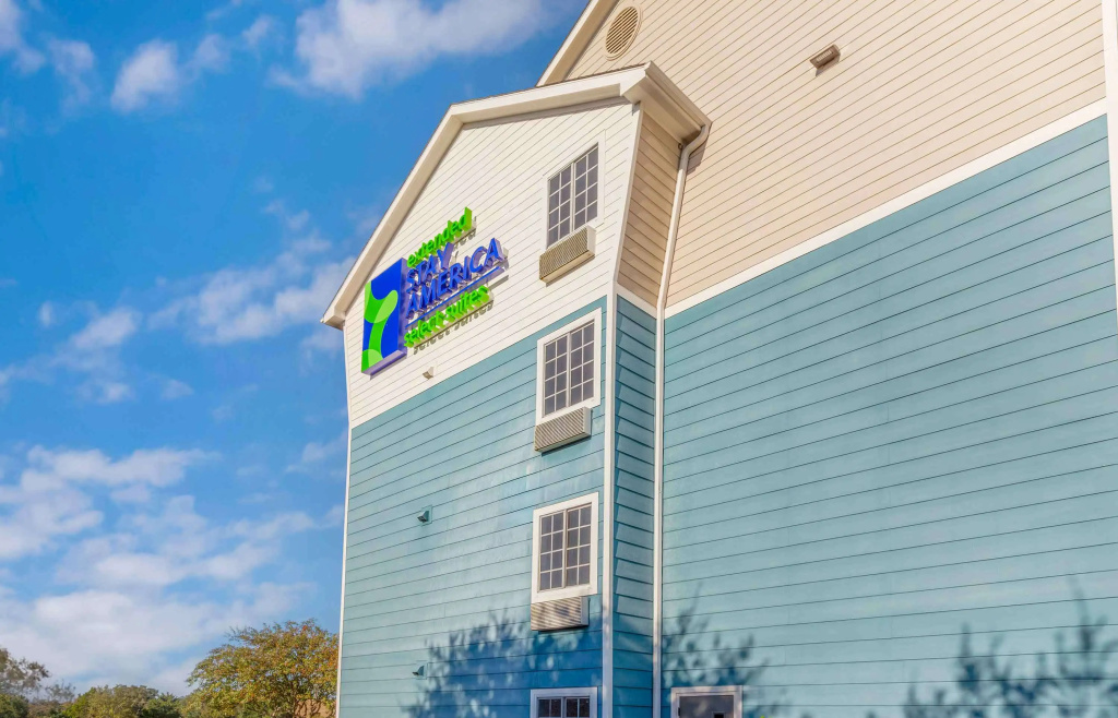 photo 1 of Extended Stay America Select Suites - Wilmington - West