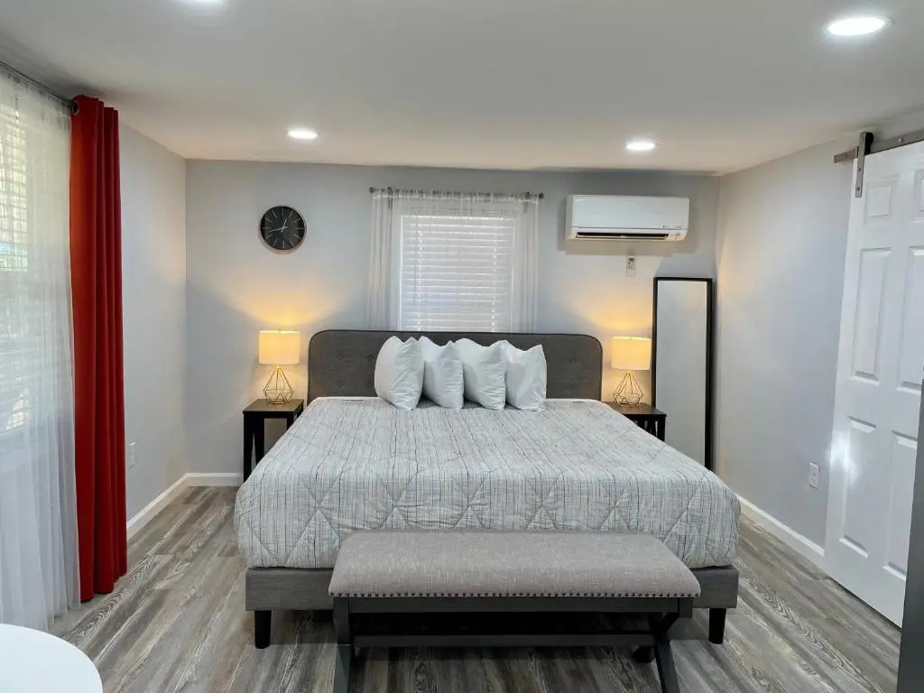 photo 1 of Veda Inn & Cottages