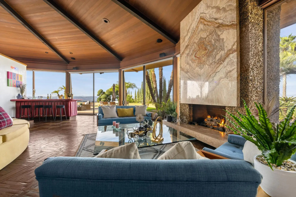 photo 1 of Via Vallarta - An Architecturally Significant California Modern Home