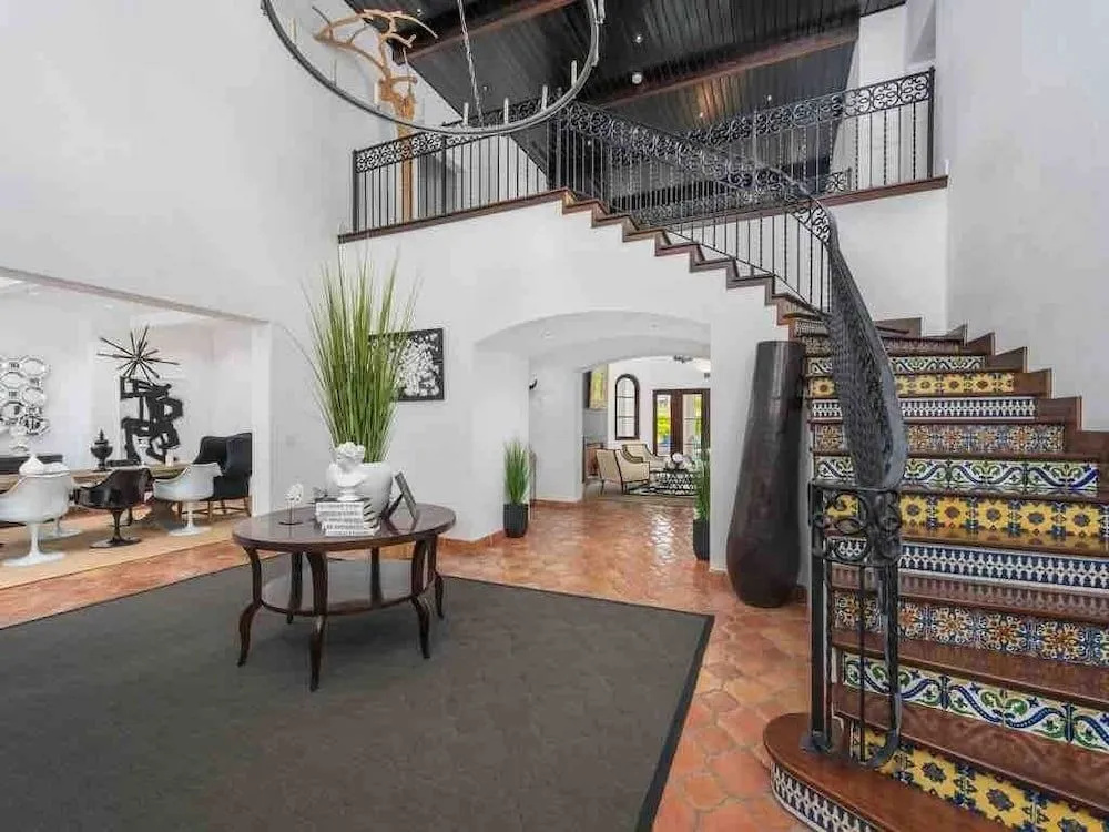 photo 1 of Villa Waterfront