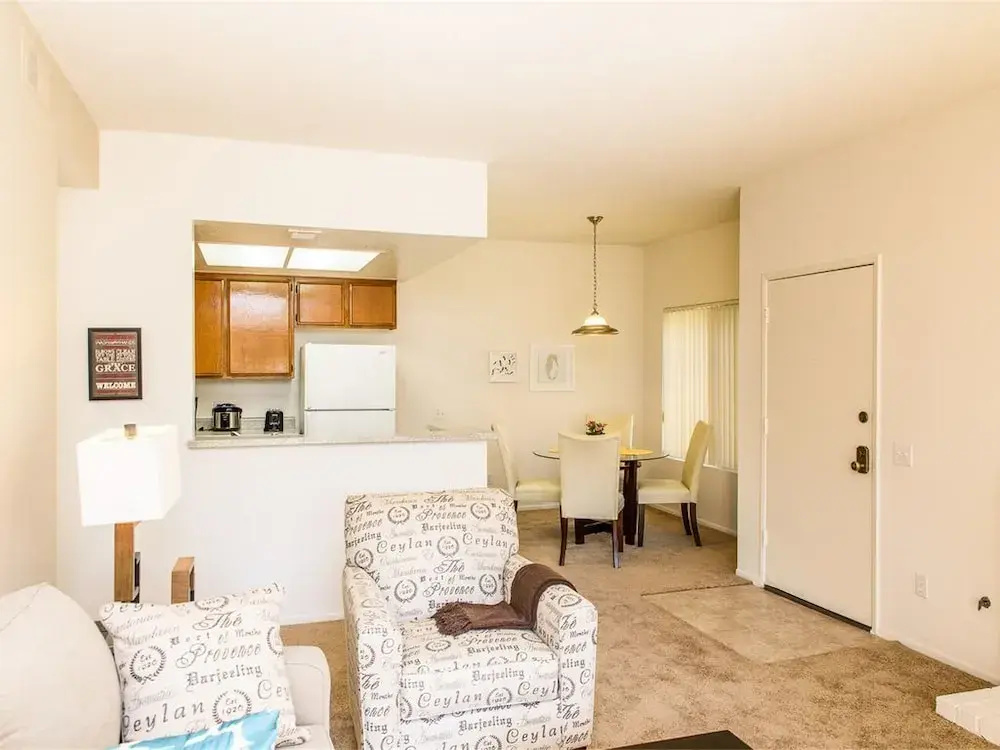photo 1 of Visalia Apartment #873932 by RedAwning
