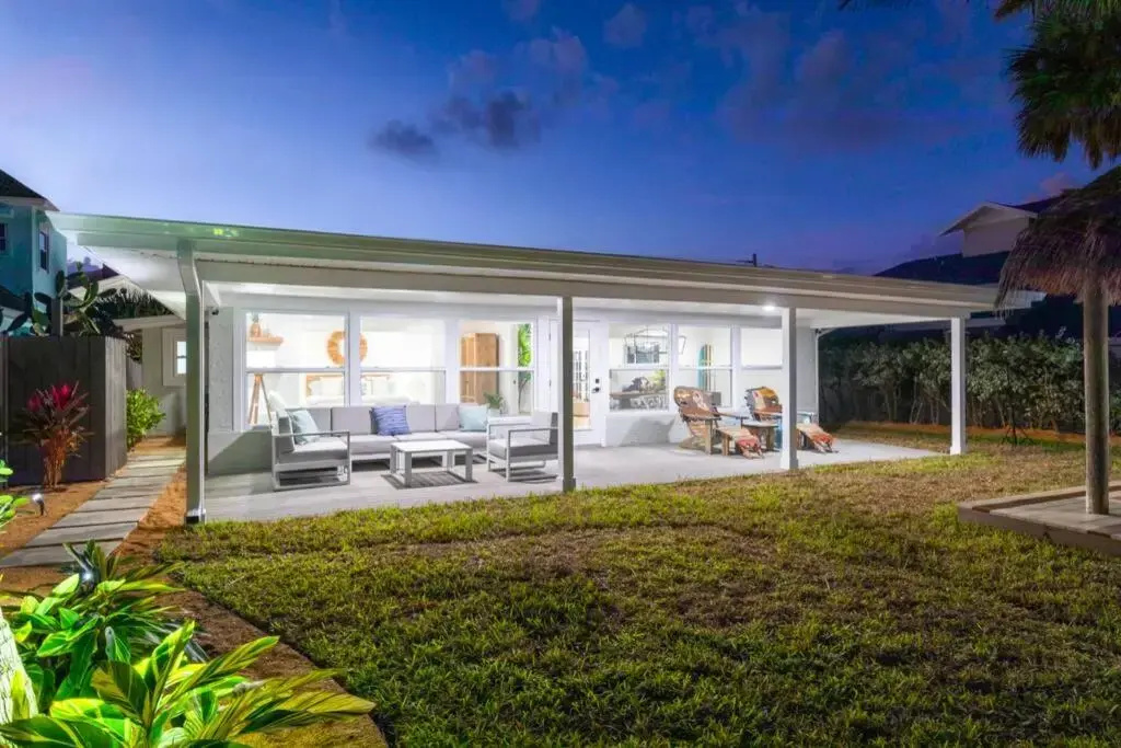 photo 1 of Vista del Mar Beach House - Beach Holiday