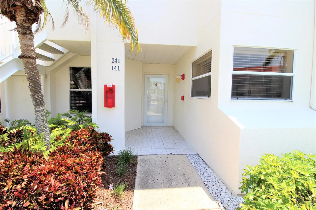 photo 1 of Vista Verde East 5-141