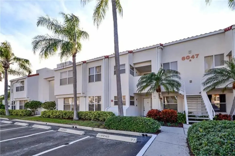 photo 1 of Vista Verde East 8162 - Two Bedroom Condo