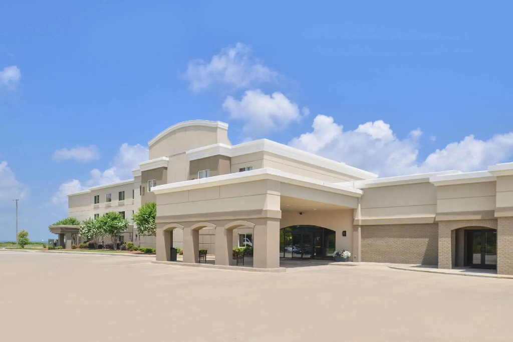 photo 1 of Hotel Vue, Ascend Hotel Collection