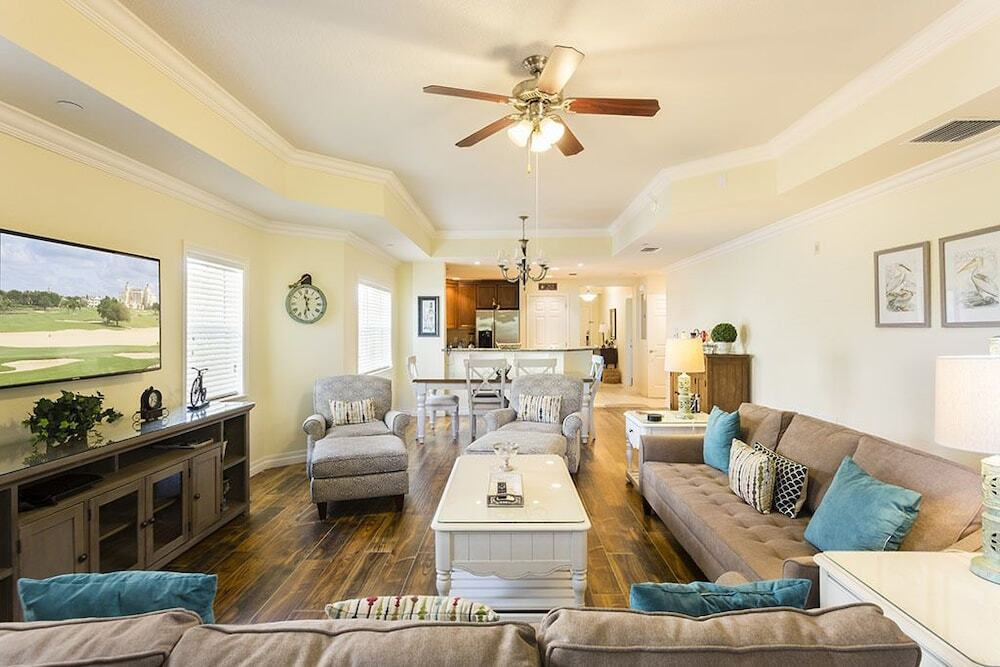 photo 1 of W243 - 3 Bedroom Condo in Reunion