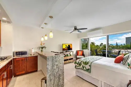 photo 1 of Waikiki Shore 515 Beachfront & Upgrade