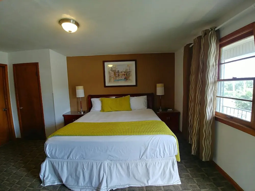 photo 1 of Walnut Lane Motel