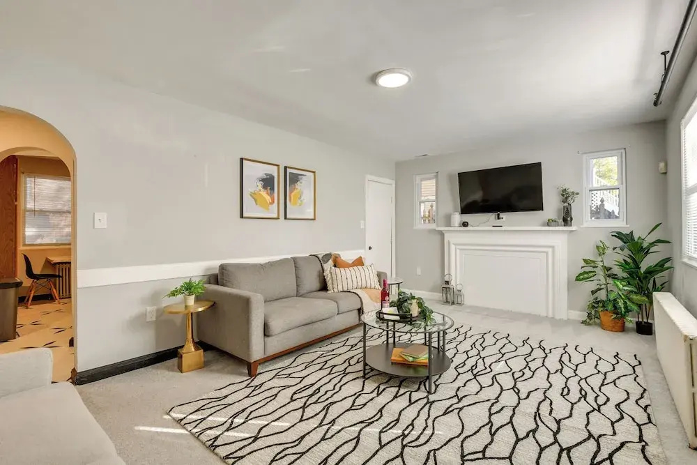 photo 1 of Washington, DC, Area Apartment 8 Mi to Downtown!