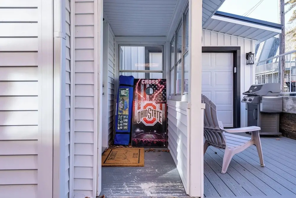 photo 1 of Waterfront Buckeye Lake Home w/ Deck & Dock!