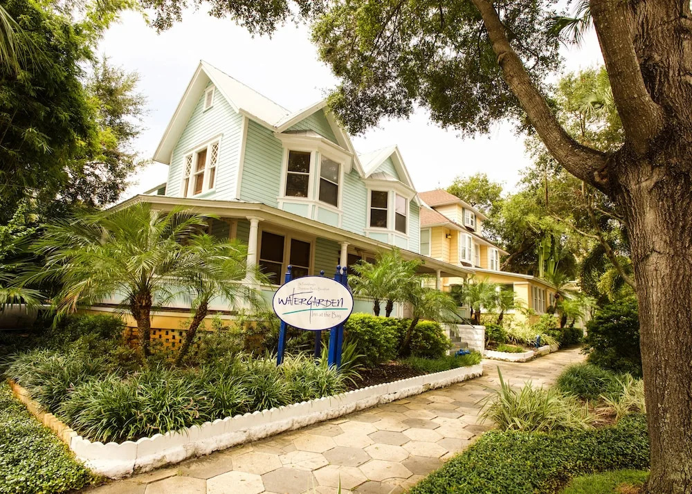 photo 1 of Watergarden Inn at the Bay