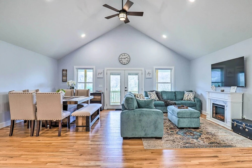 photo 1 of Waynesville Smart Cabin w/ Hot Tub & Views!