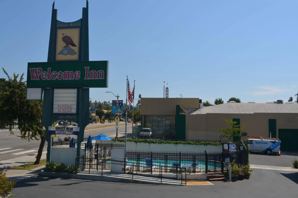 photo 1 of Welcome Inn on Colorado Blvd