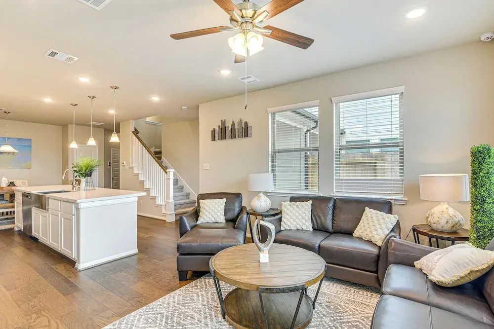photo 1 of Welcoming Pasadena Home: 22 Mi to Downtown Houston