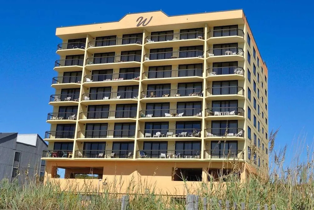 photo 1 of Wellington by Condo-World