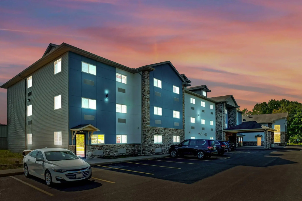 photo 1 of Comfort Inn & Suites Weston - Wausau