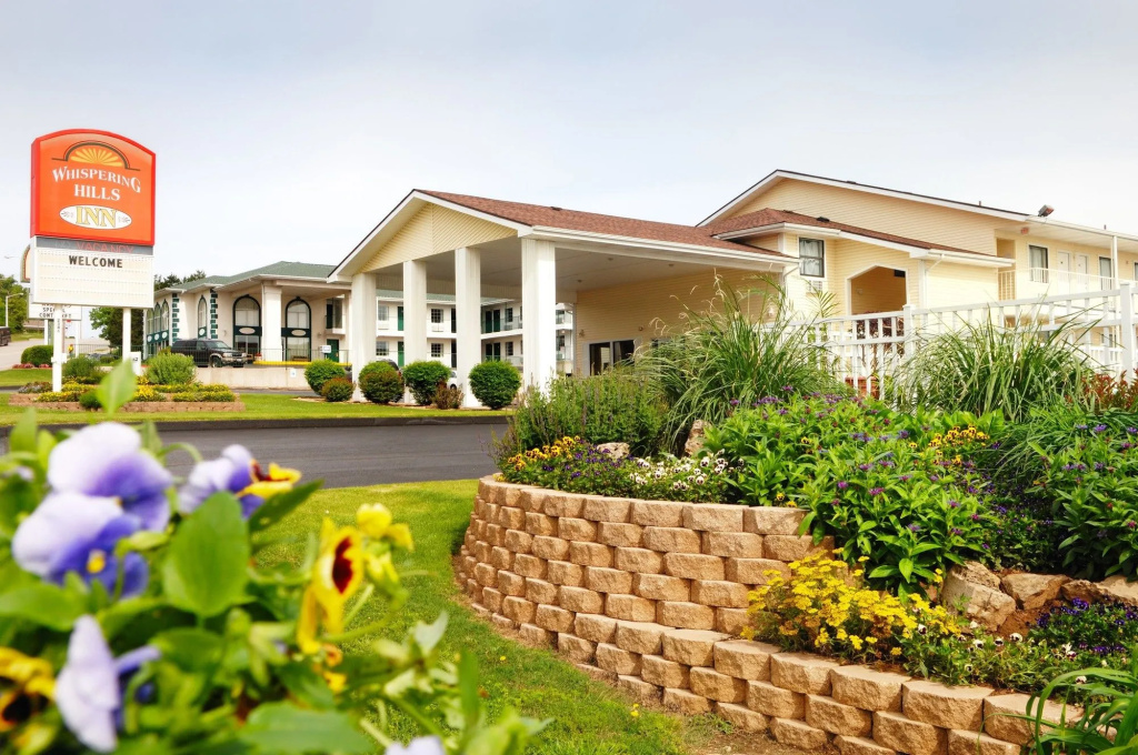 photo 1 of Whispering Hills Inn
