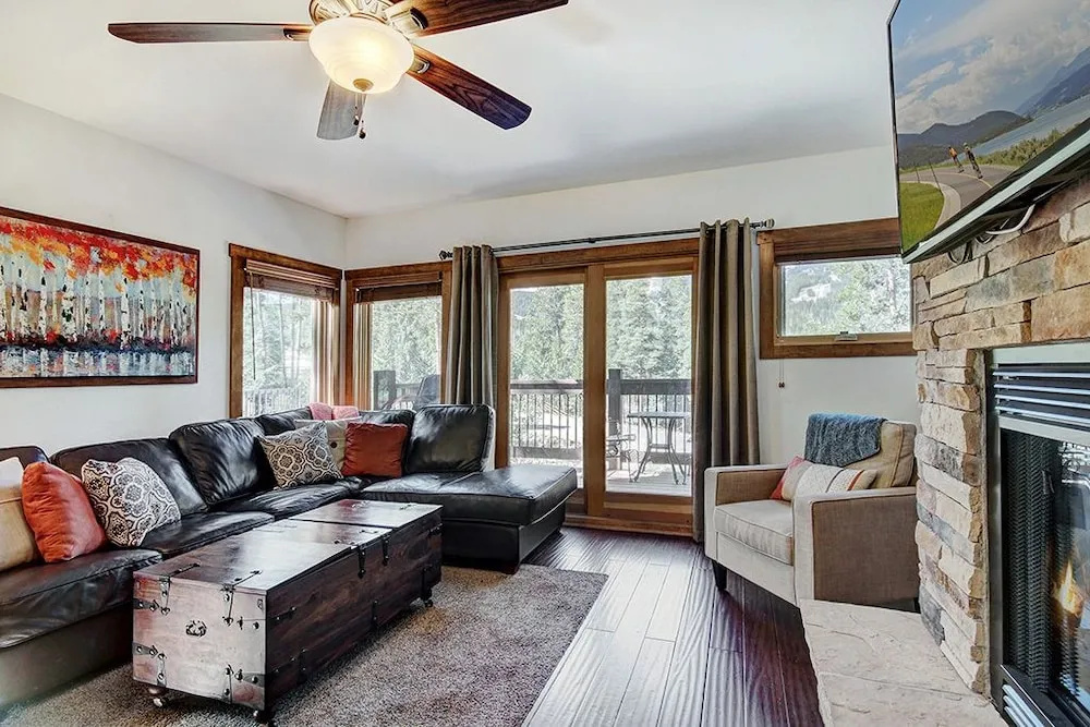 photo 1 of White Cloud Retreat House 4 Bedrooms 3 Bathrooms Townhouse