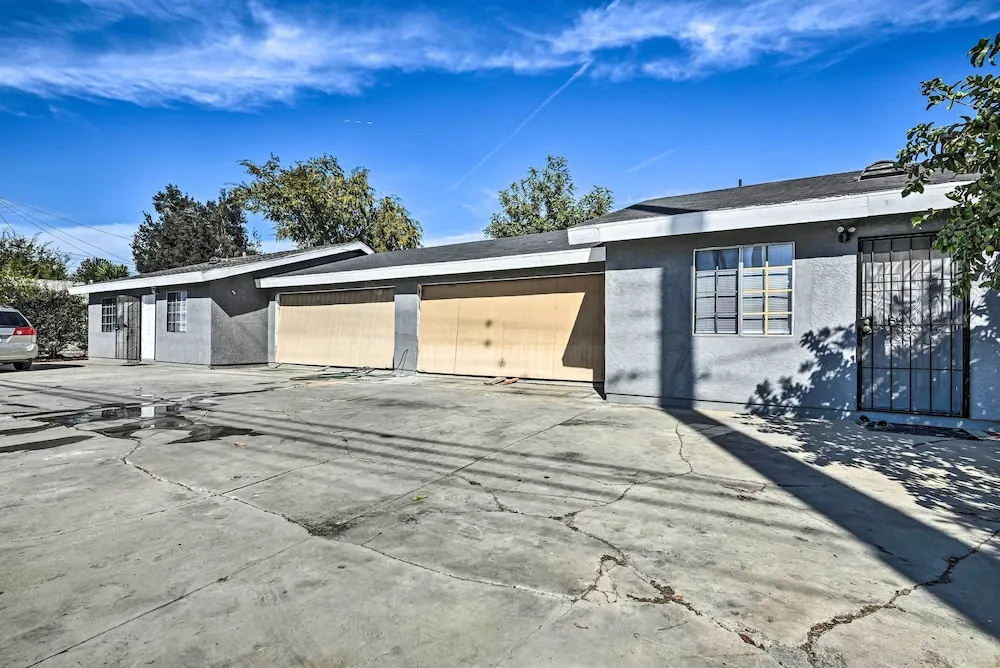 photo 1 of Whittier Duplex Unit Near Beaches & Hiking!
