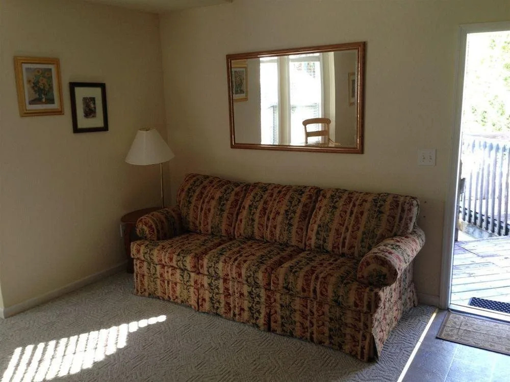 photo 1 of Willowbrook Inn
