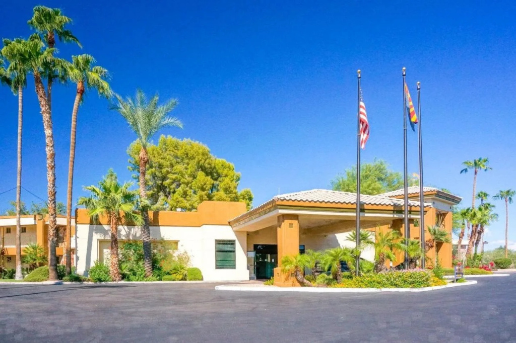 photo 1 of Windemere Hotel & Conference Center