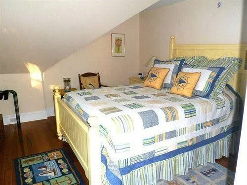 photo 1 of Winding Way Bed and Breakfast and Art Gallery