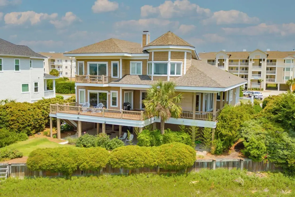 photo 1 of Windsong II by Sea Scape Properties