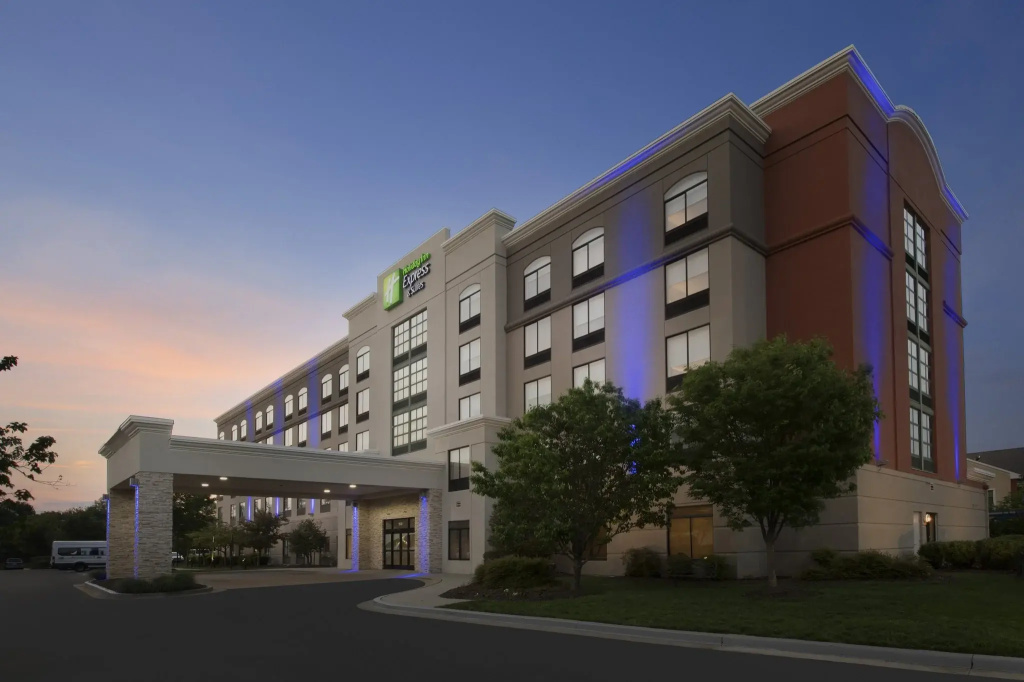 photo 1 of Holiday Inn Express & Suites Baltimore - BWI Airport North by IHG