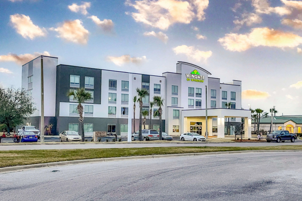 photo 1 of Wingate by Wyndham Panama City Area Lynn Haven