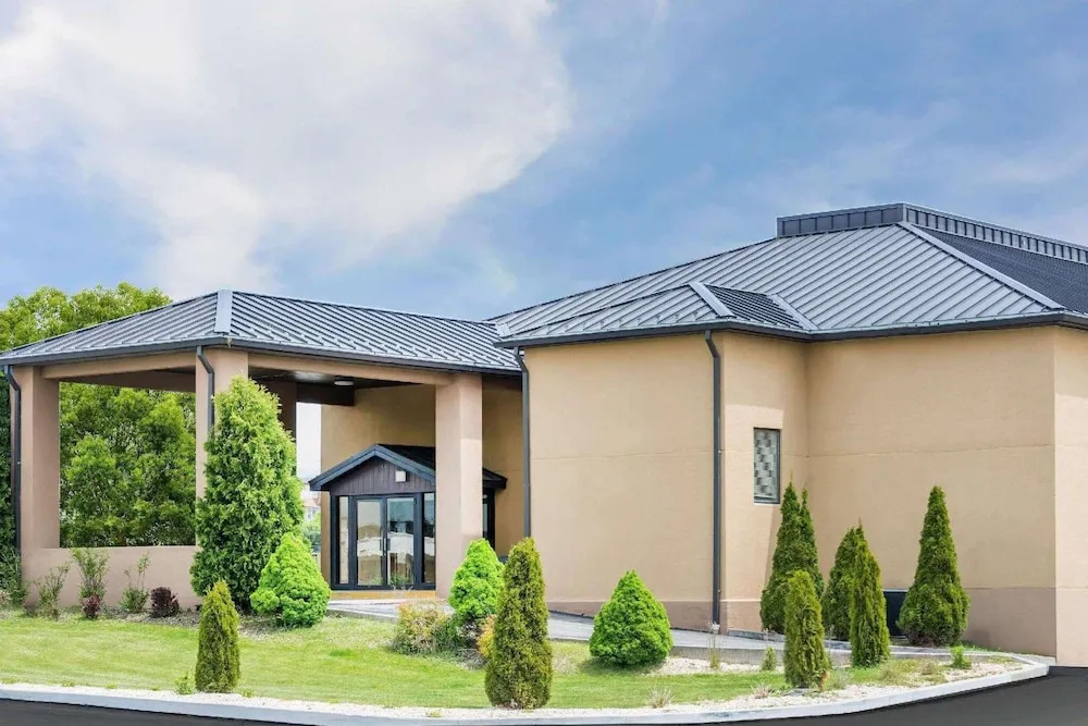 photo 1 of Wingate by Wyndham Somerset