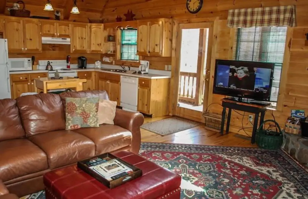photo 1 of Wolf`s Den