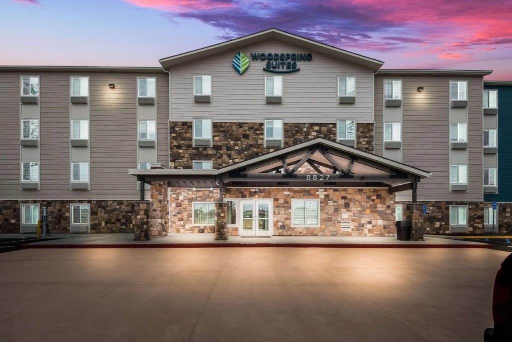 photo 1 of WoodSpring Suites Bellflower - Los Angeles