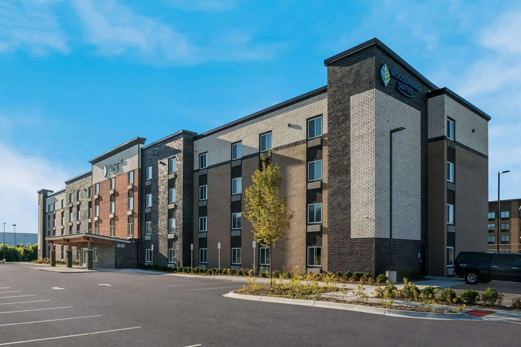 photo 1 of Woodspring Suites Detroit Sterling Heights