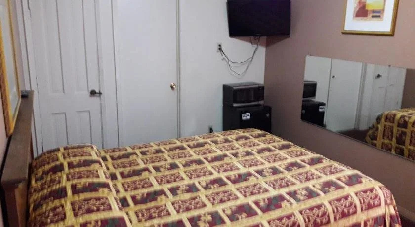 photo 1 of World Motel