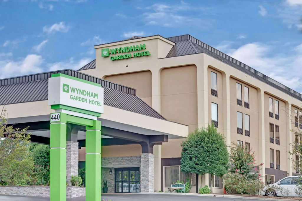 photo 1 of Wyndham Garden Charlotte Airport Southeast