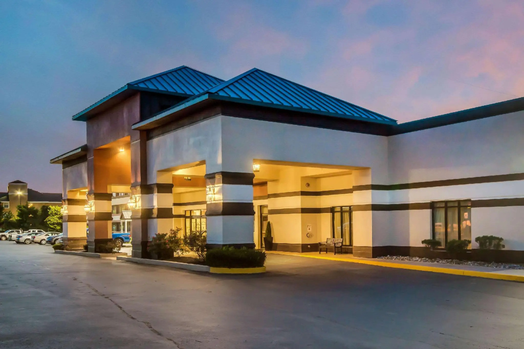 photo 1 of Exton Hotel & Conference Center