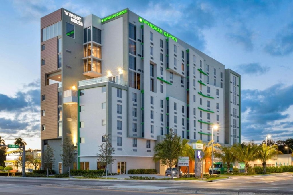 photo 1 of Wyndham Garden Miami International Airport