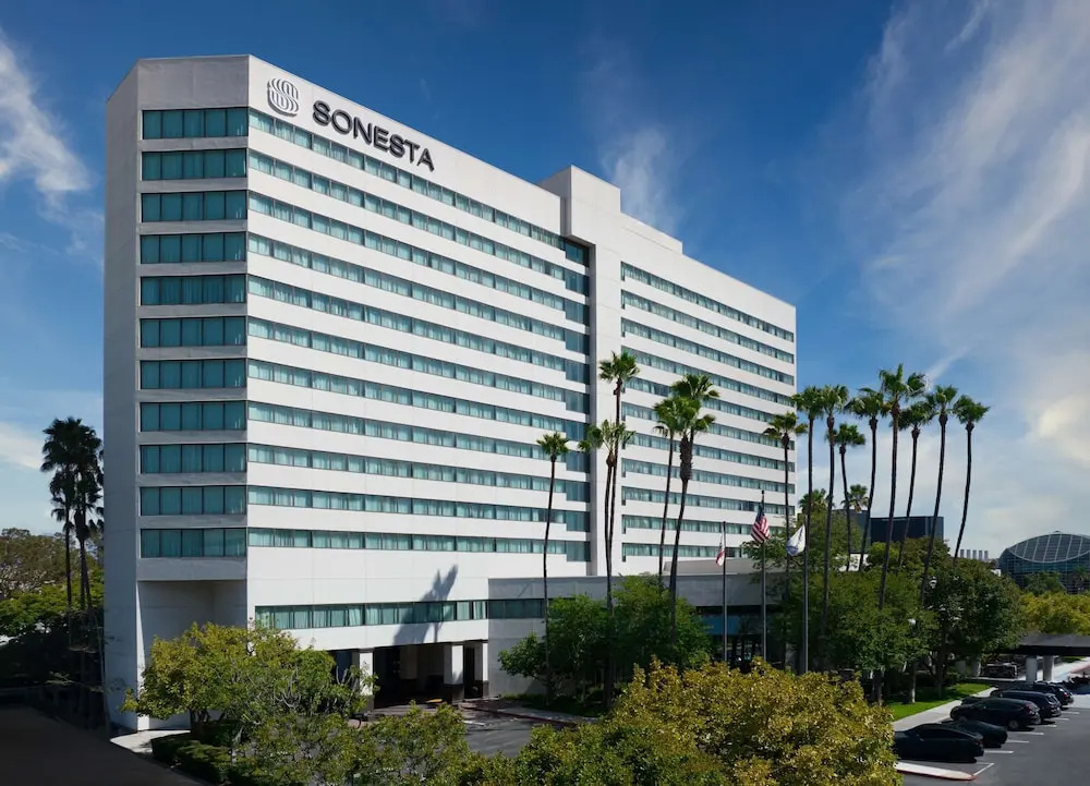 photo 1 of Wyndham Irvine-Orange County Airport