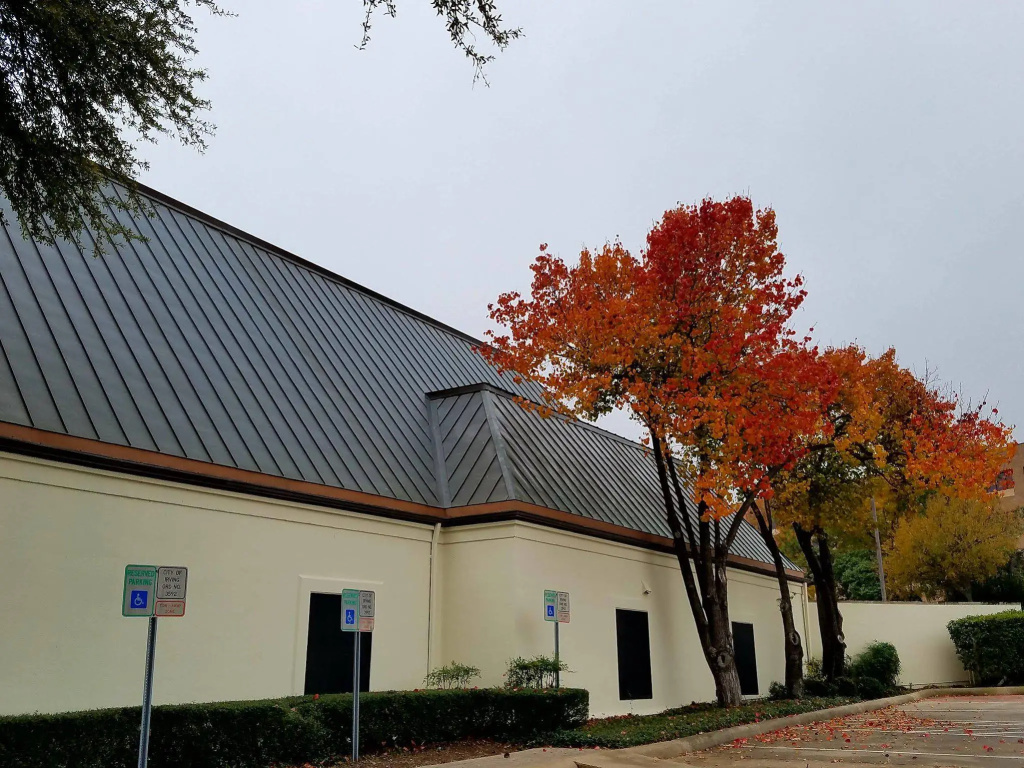 photo 1 of Holiday Inn Irving Las Colinas by IHG